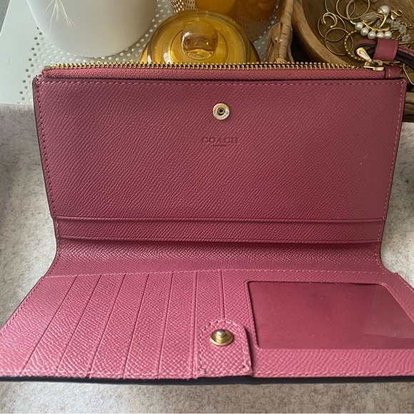 Authentic Coach wallet - slim, limited edition pink - Picture 3 of 8